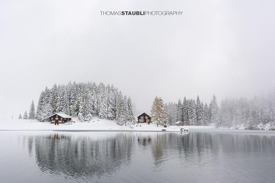 Wintermärchen am Arnisee