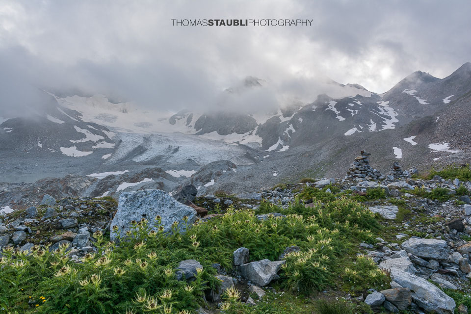 Wolkenschwaden über dem Witenwasserengletscher