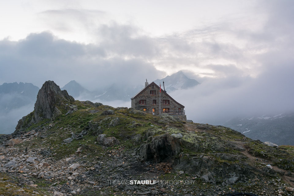 Morgendämmerung auf der Rotondohütte