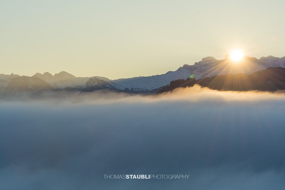 Sonnenaufgang über dem Nebelmeer