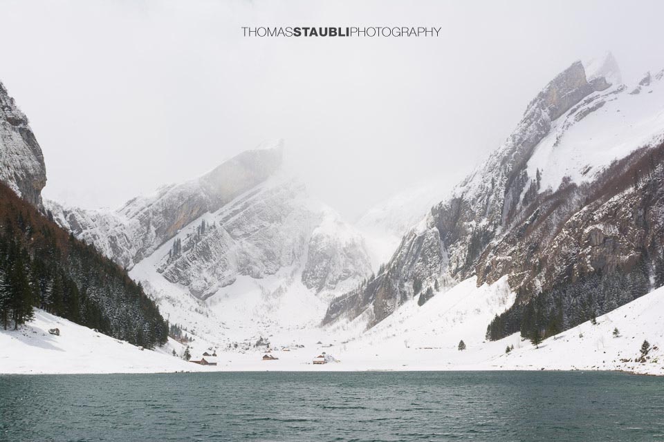 Nebel und Schnee am Seealpsee