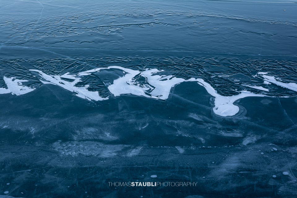 Schwarzeis auf dem Lago Bianco