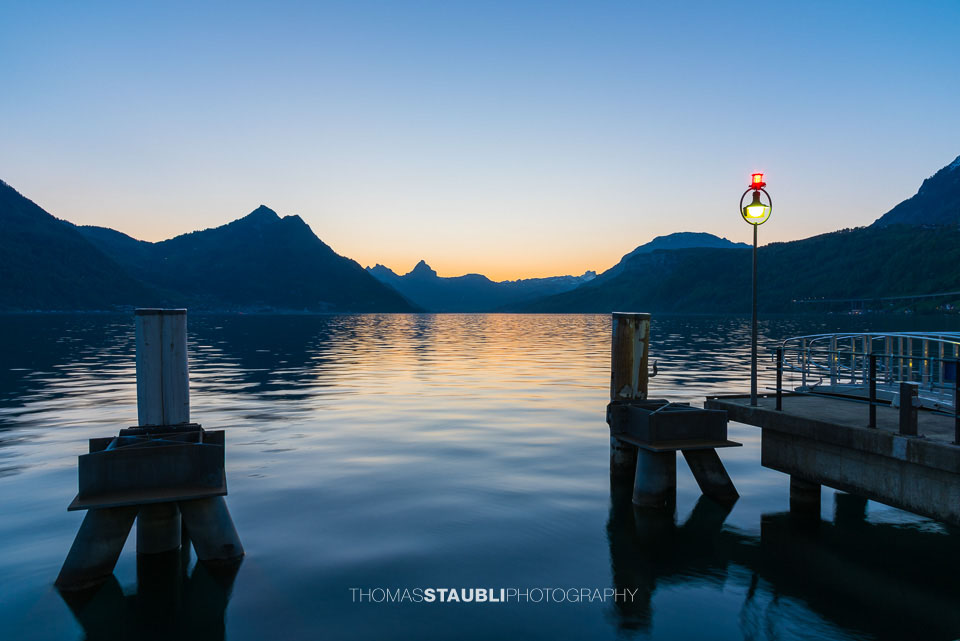 Morgendämmerung über Beckenried am Vierwaldstättersee