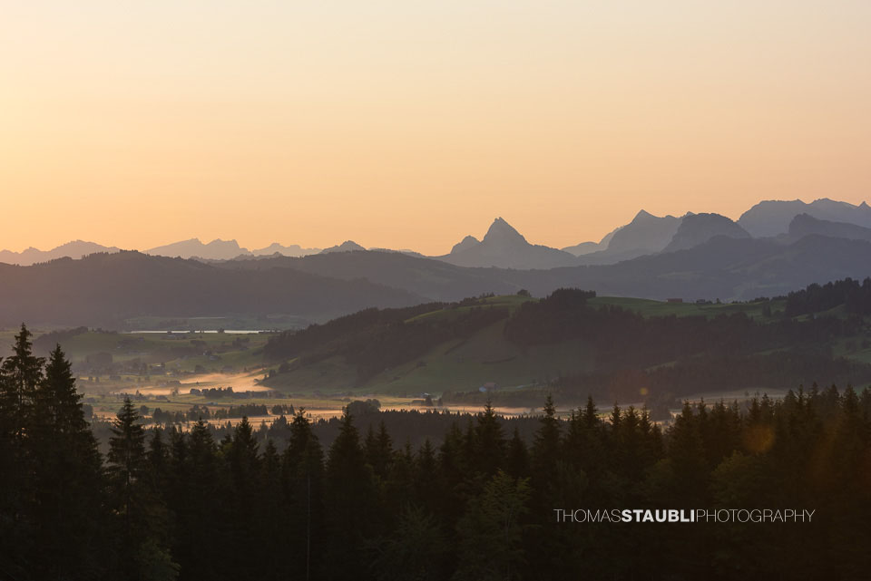 Morgenstimmung über dem Hochmoor Rothenthurm