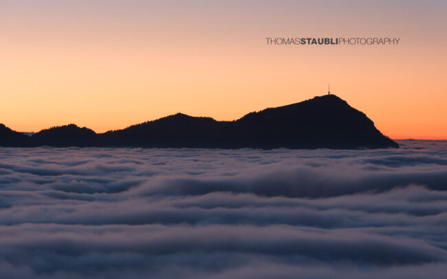Die Rigi über dem Nebelmeer