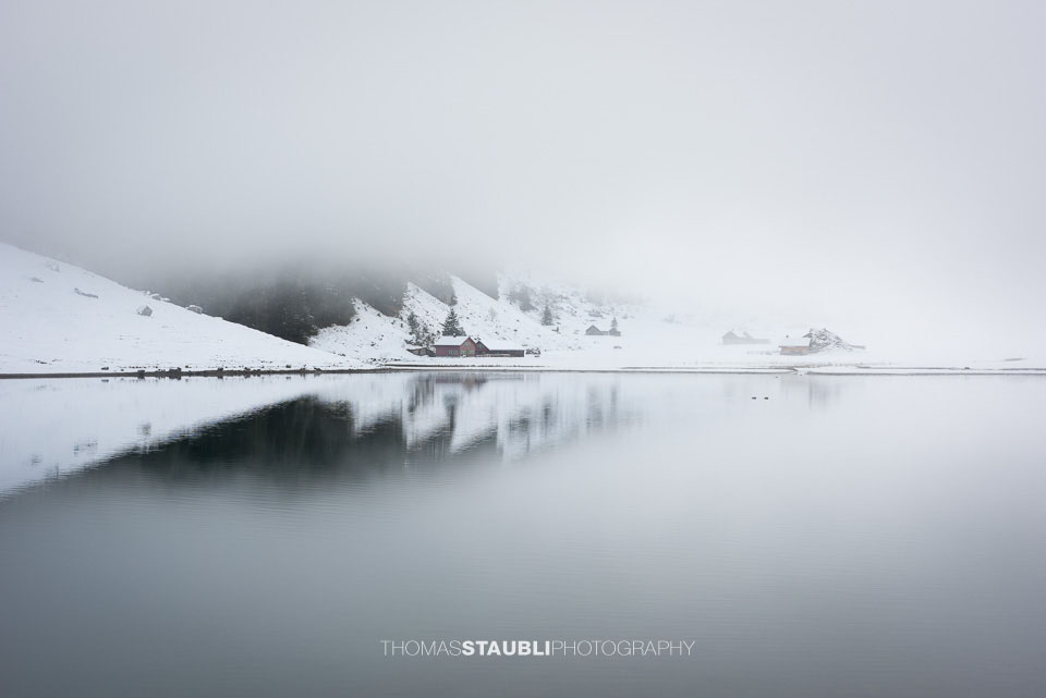 Die Seealp im dichten Nebel