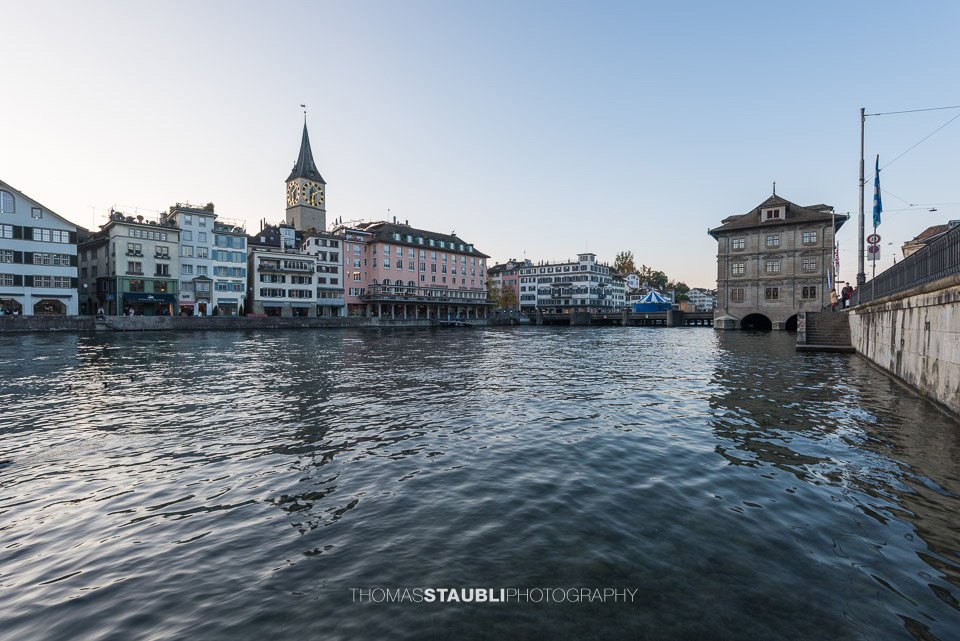St. Peter, Hotel Storchen und rechts das Rathaus