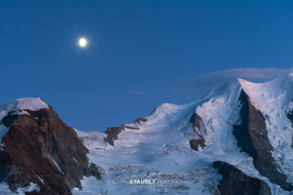 Persgletscher bei Mondschein
