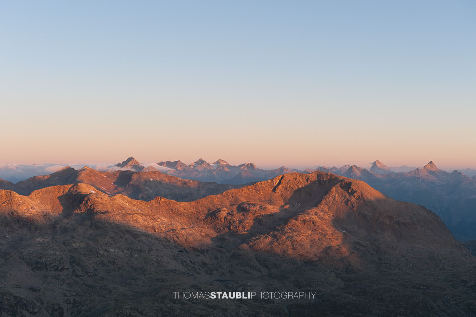 Alpenpanorama auf dem Munt Pers