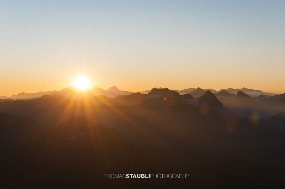 Sonnenaufgang auf dem Munt Pers