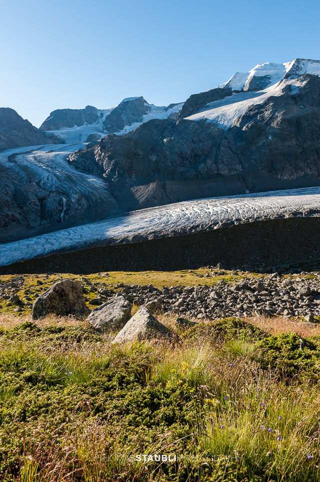 Morgensonne auf der Bovalhütte