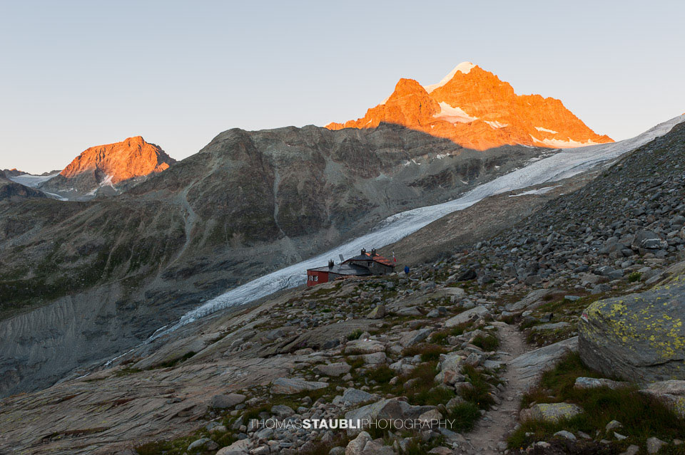 die Schneekuppe in der Abendsonne