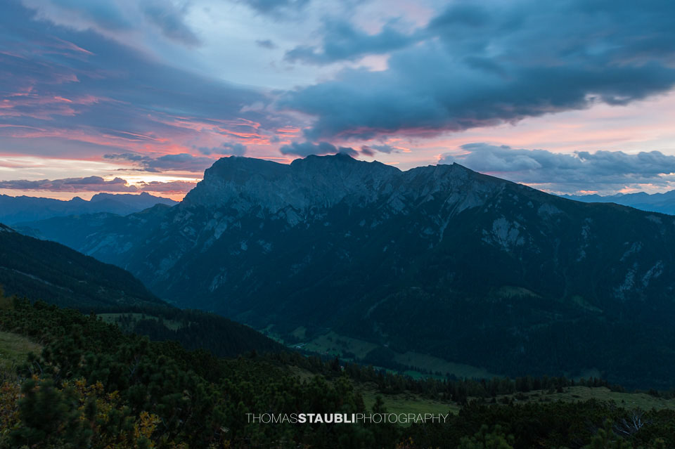 Morgenstimmung über dem Calanda-Massiv