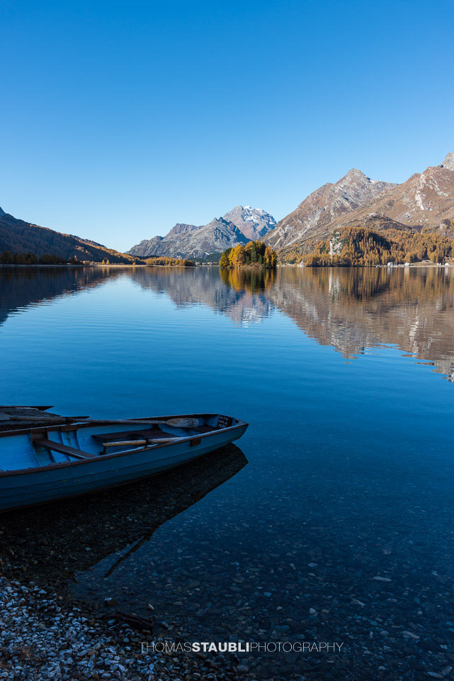 Ruderboot am Lej da Segl im Oberengadin