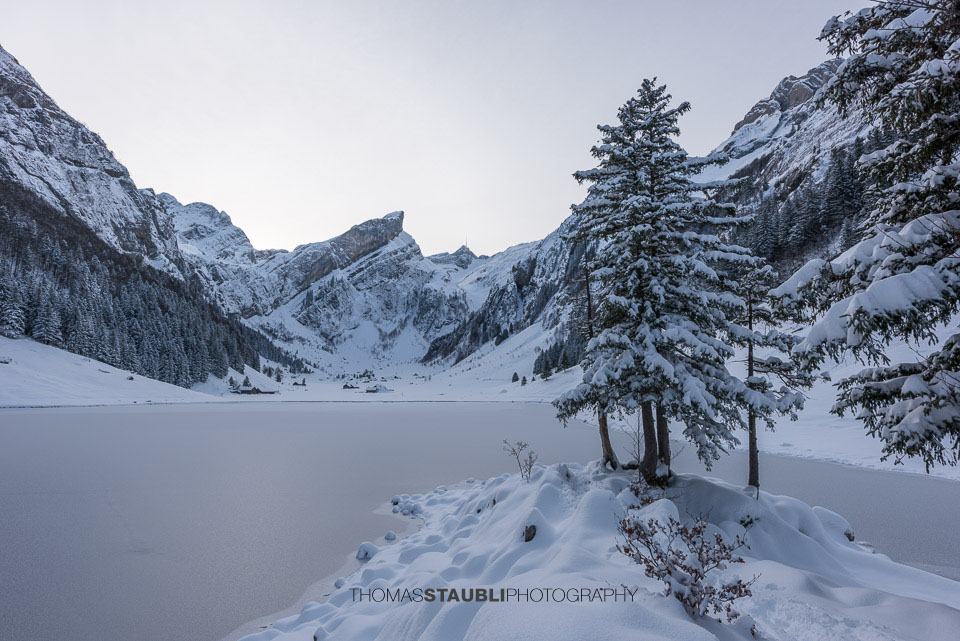 Winterruhe am Seealpsee im Alpstein