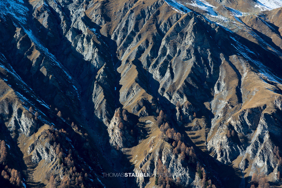 Felsstrukturen vom Piz Cotschen