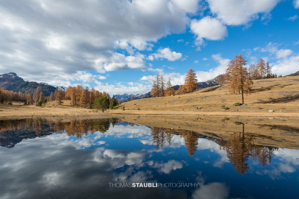 Spiegelung im Lai Nair