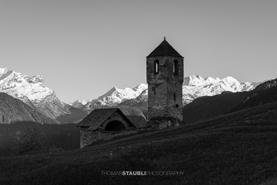 die Ruinen der Antoniuskirche Mathon