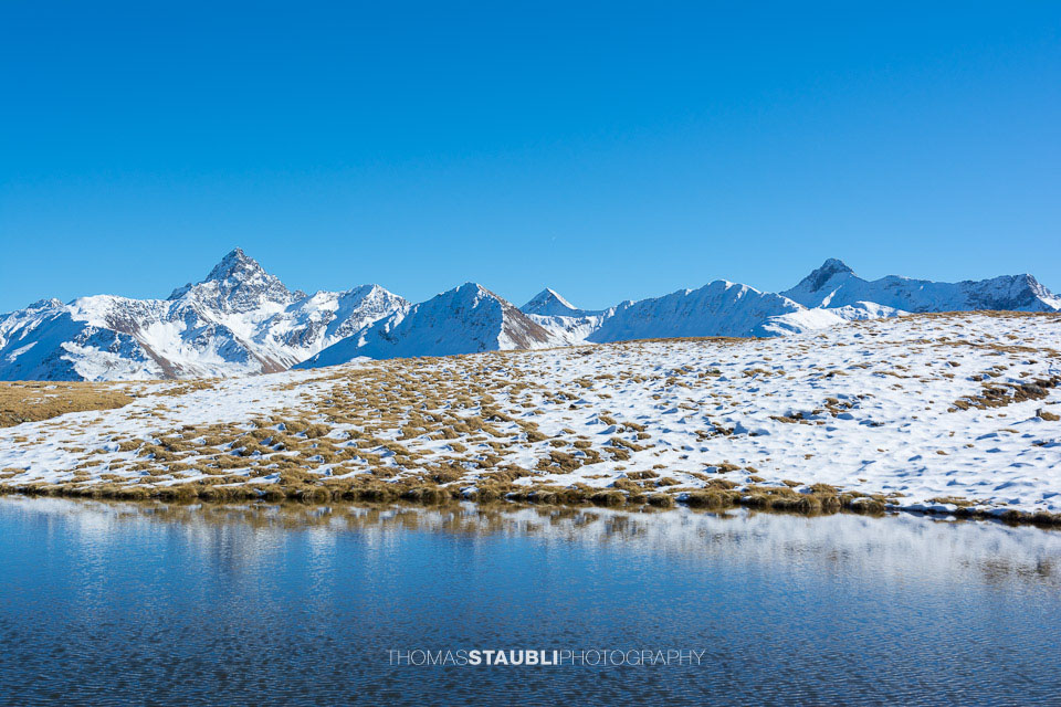 Blick Richtung Piz Kesch, Piz Fregslas, Piz Blaisun, Tschimas Da Tisch, Piz Üertsch und Piz Zavretta