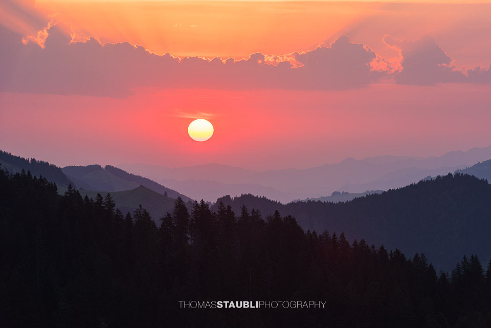 Sonnenaufgang über dem Appenzellerland