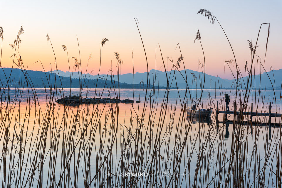 Fischer mit Boot am Zürichsee