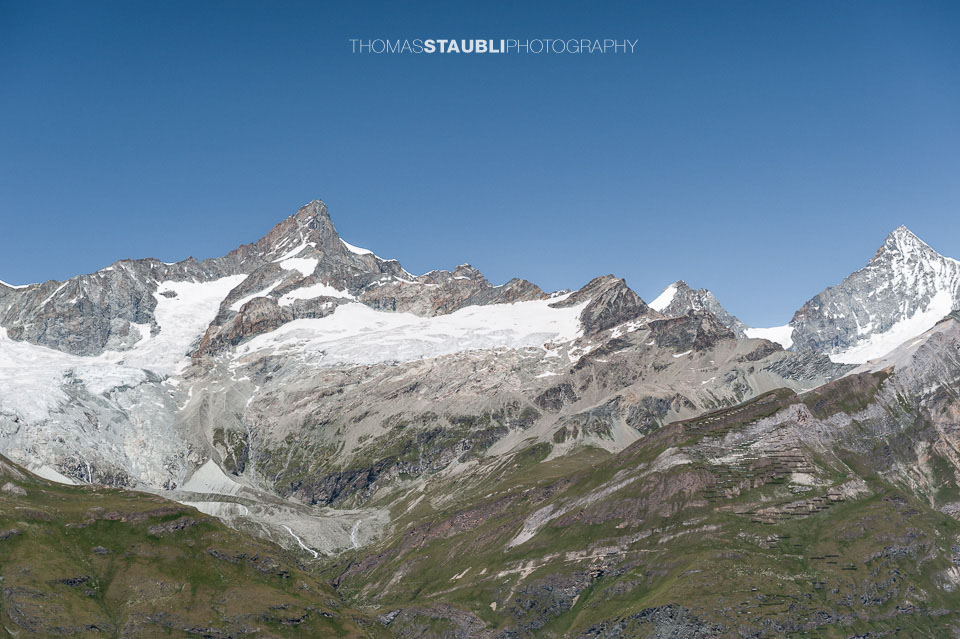 Walliser Alpen mit Zinalrothorn, Schalihorn, Weisshorn u. a.