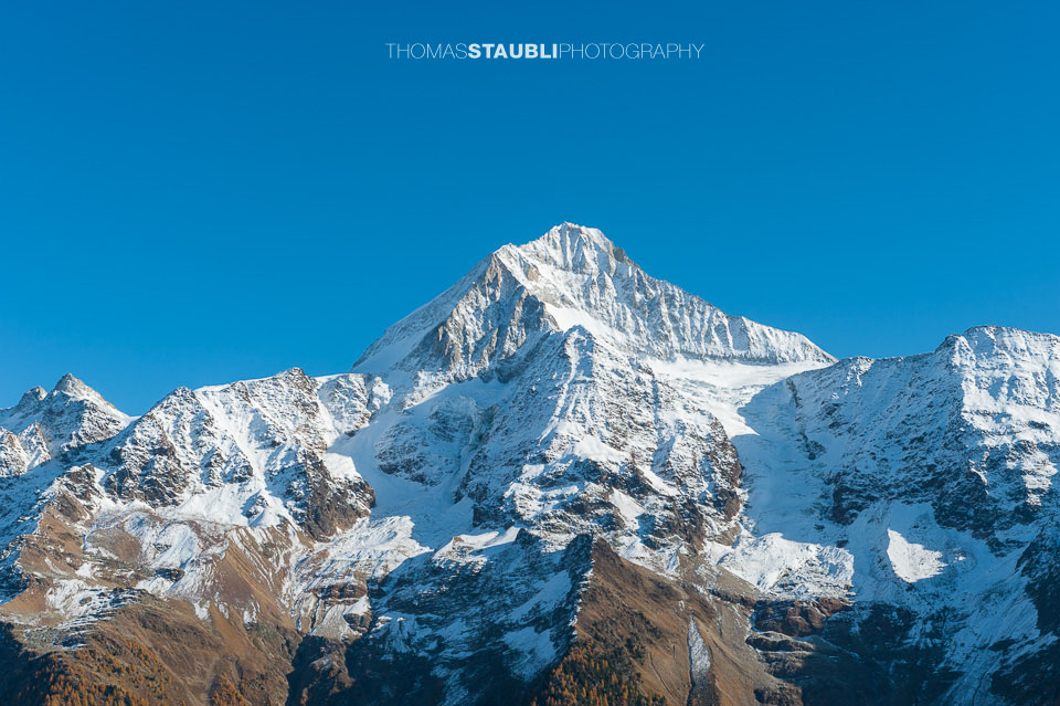 das verschneite Breithorn im Lötschental