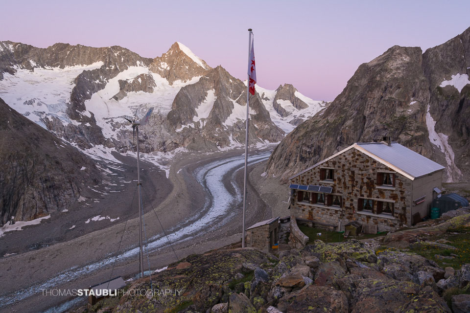 Morgenstimmung auf der Oberaletschhütte