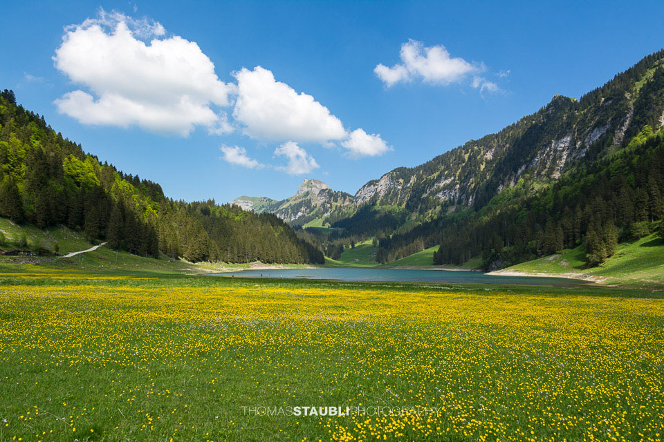 Sonne und Wolken am Sämtisersee