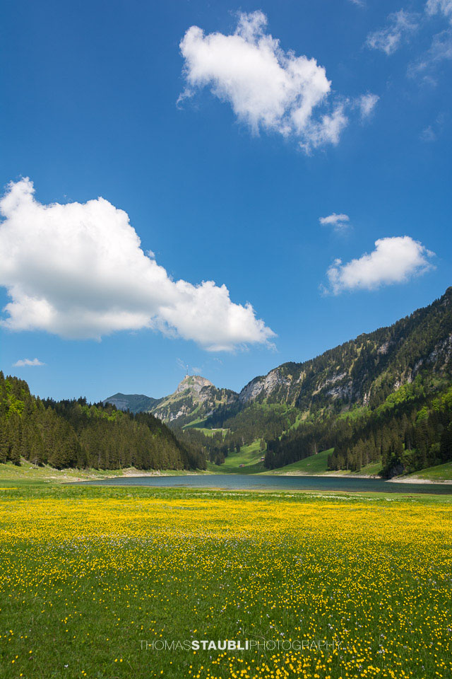 Sonne und Wolken am Sämtisersee