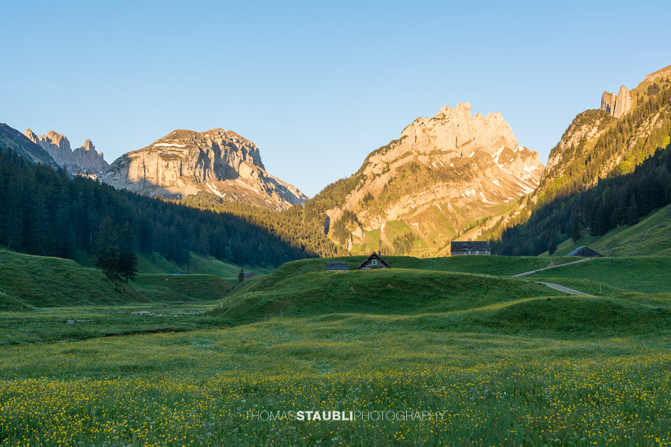 Blick vom Appenzeller Sämtis Richtung Hundstein