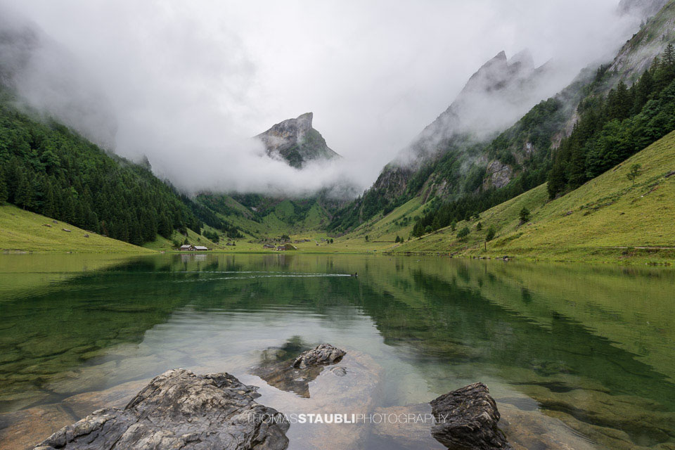 Wolkenverhangener Seealpsee