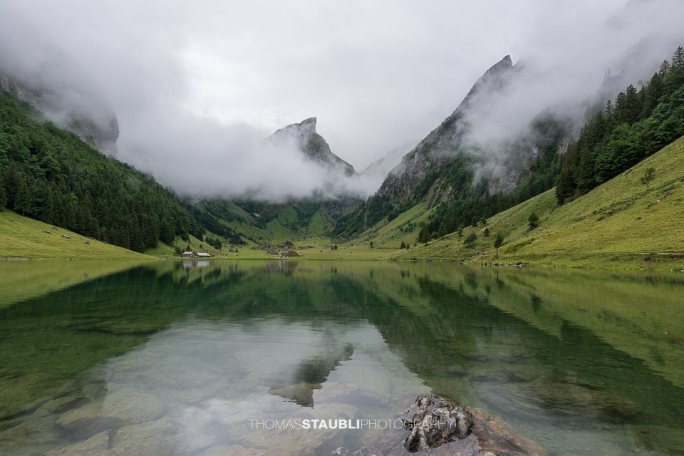 Wolkenverhangener Seealpsee