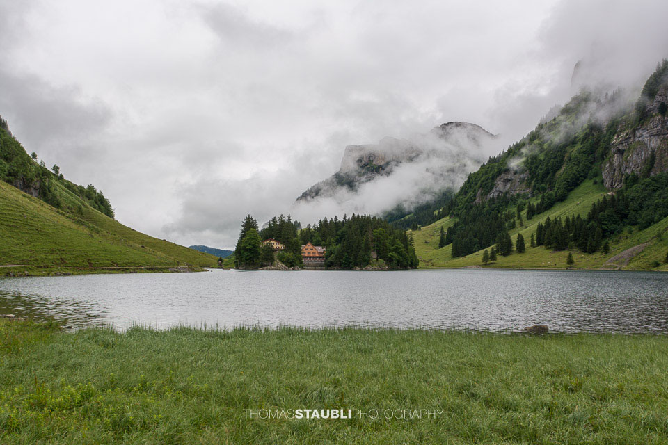 Wolkenverhangener Seealpsee
