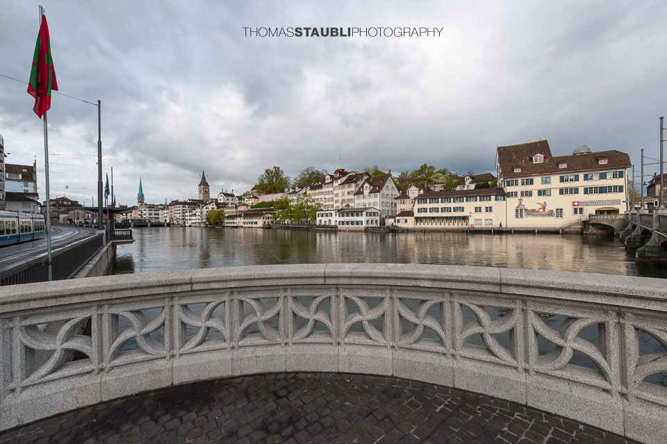 Blick von der Rudolf-Brun-Brücke Richtung Schipfe