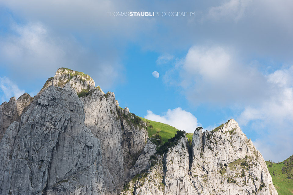aufgehender Mond über dem Bockmattlistock