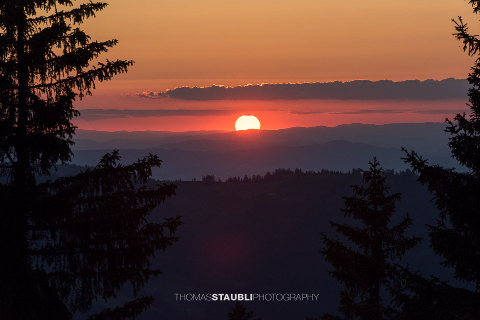Sonnenuntergang auf dem Brüschstockbügel im Wägital