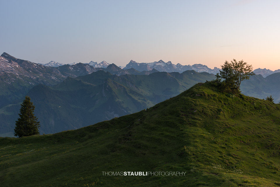 Urner Bergpanorama im Abendlicht