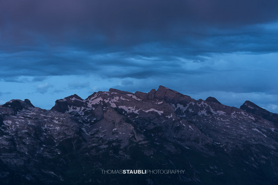 Morgendämmerung über dem Hoch-Ybrig