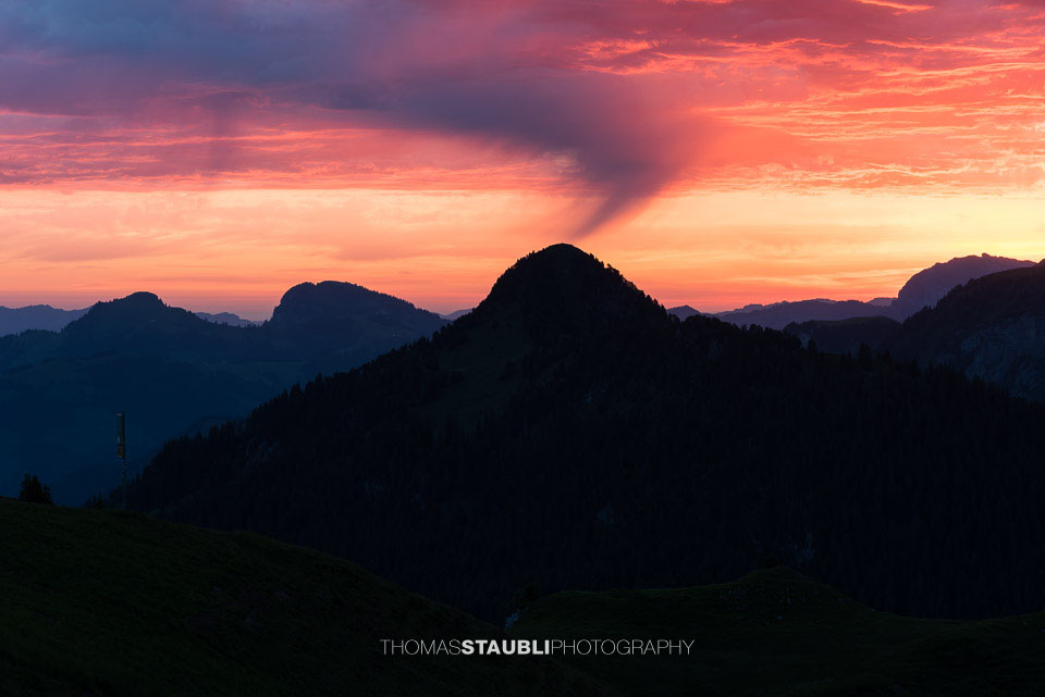 Morgenrot über dem Hoch-Ybrig