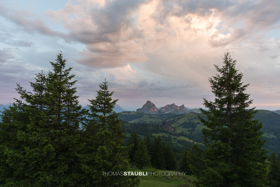 Morgenstimmung über den Mythen