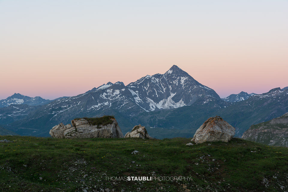 Morgenrot über dem Pizzo Tambo