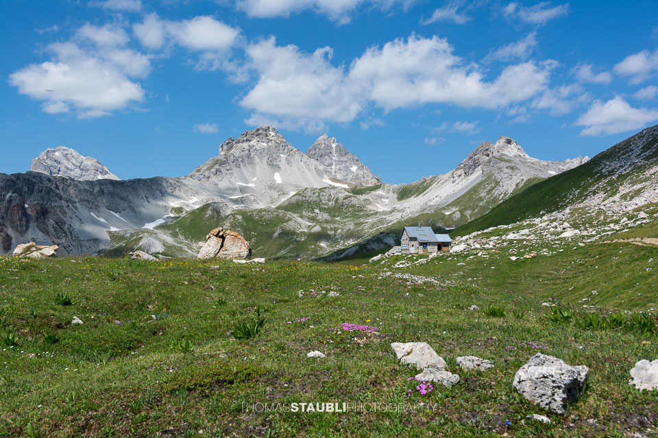 Wolken und Sonne über der Cufercalhütte