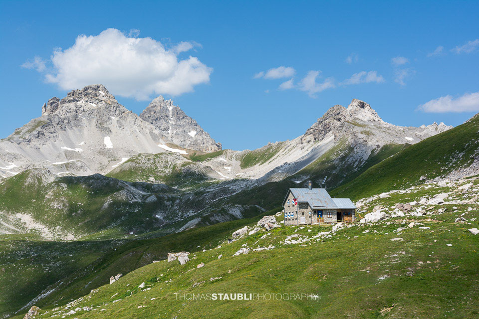 Wolken und Sonne über der Cufercalhütte