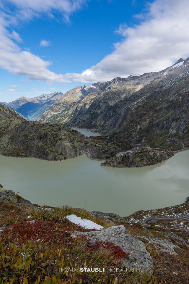 Blick vom Grimselpass Richtung Grimselsee und Haslital
