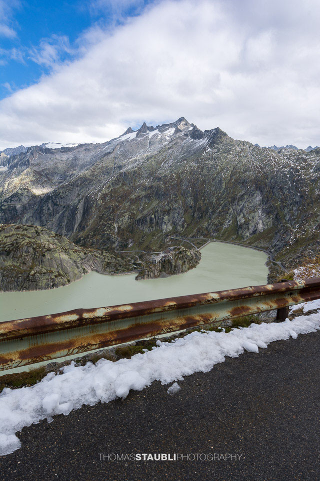 Blick hinunter Richtung Grimselsee