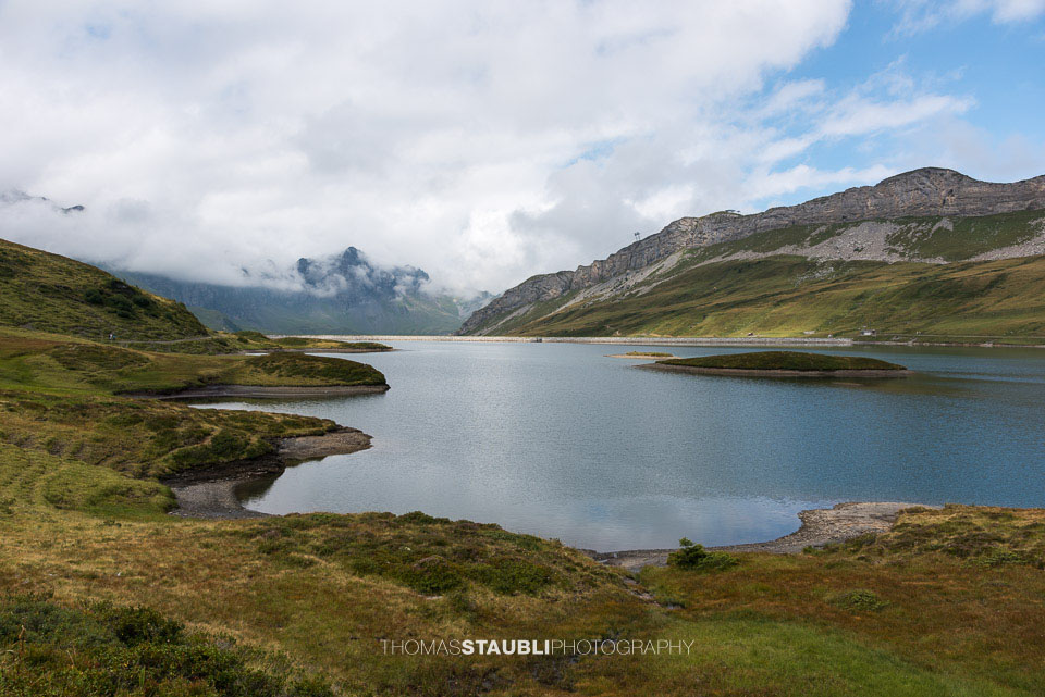 Dicke Wolken über dem Tannensee