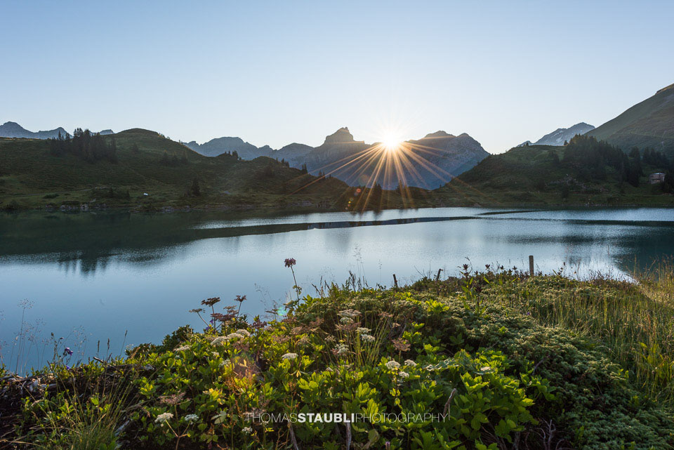 Sonnenaufgang über dem Trübsee