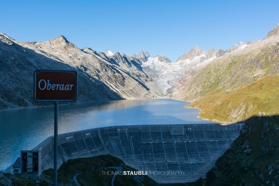 Staumauer des Oberaarsees