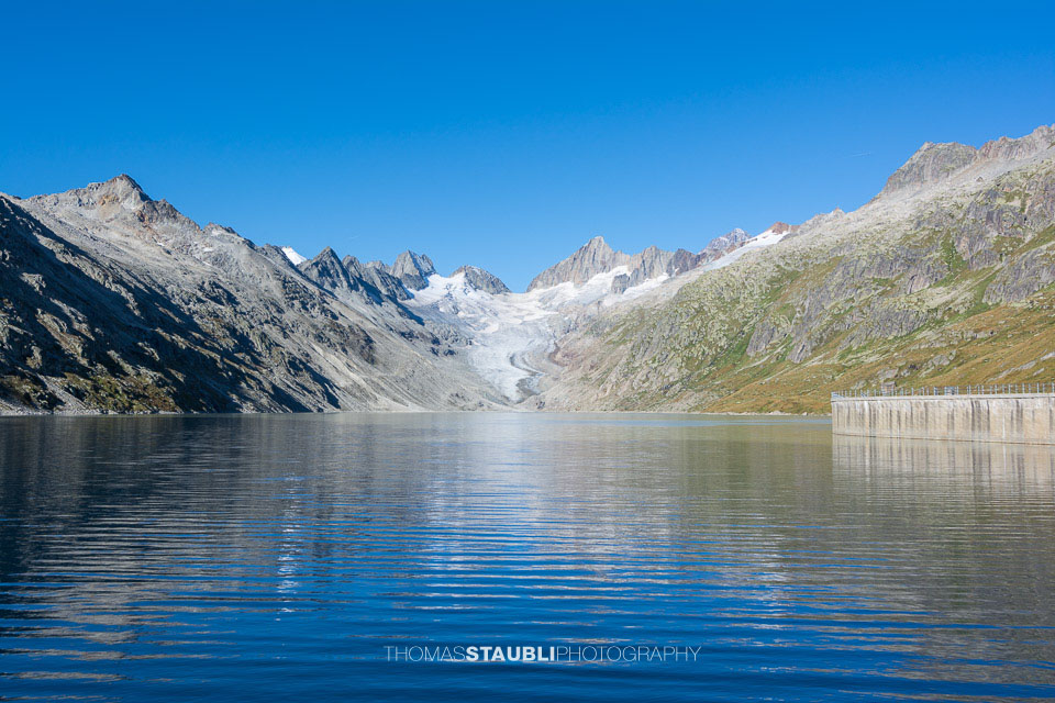 Oberaarsee mit Oberaargletscher